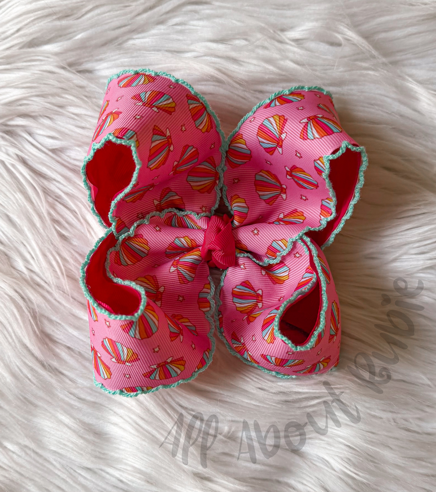 Big Sis Shell Moonstitch Ribbon Bow