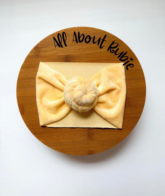 Apricot Plushy Velvet Topknot (TODDLER)